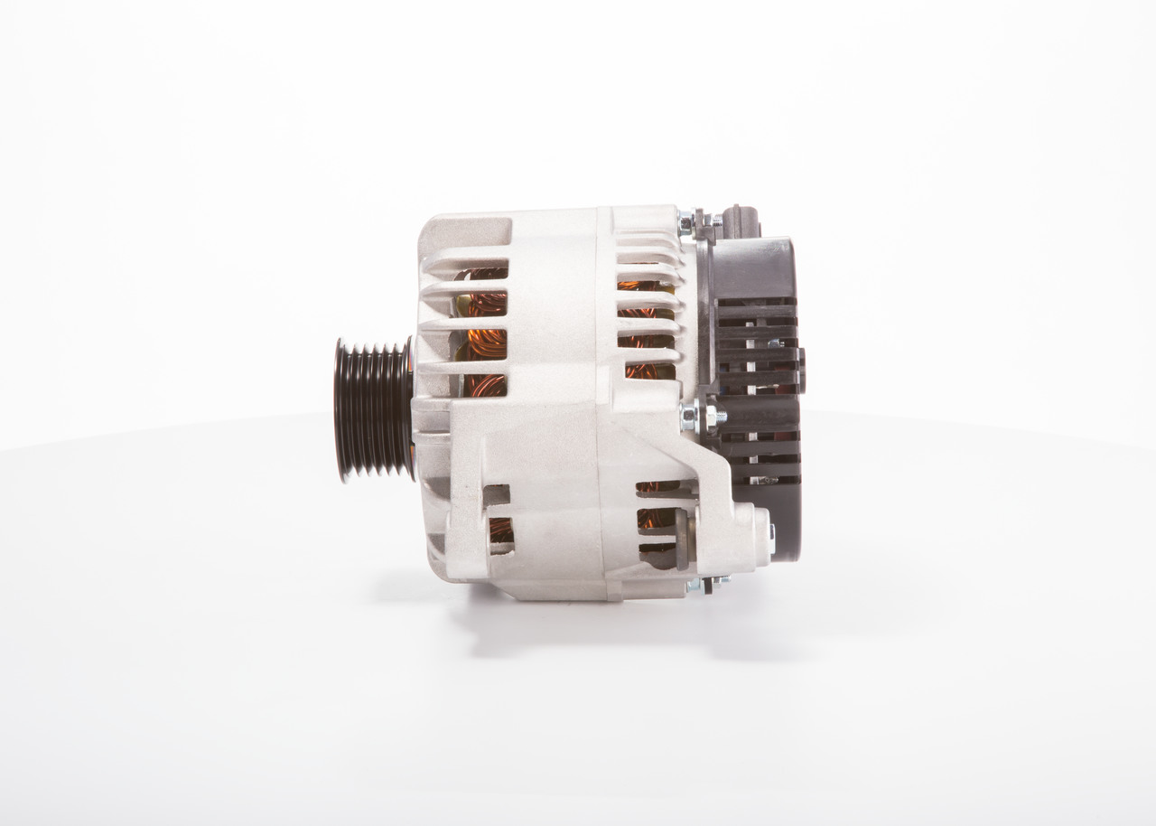 Köp billiga original Generator F 042 307 013 jämförbara med 98AB10300DB OEM nummer på nätet
