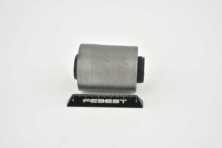 Įsigykite FEBEST Valdymo svirties / išilginių svirčių įvorė Prekės Nr.: FDAB-010 už žemiausią 13,80 € kainą