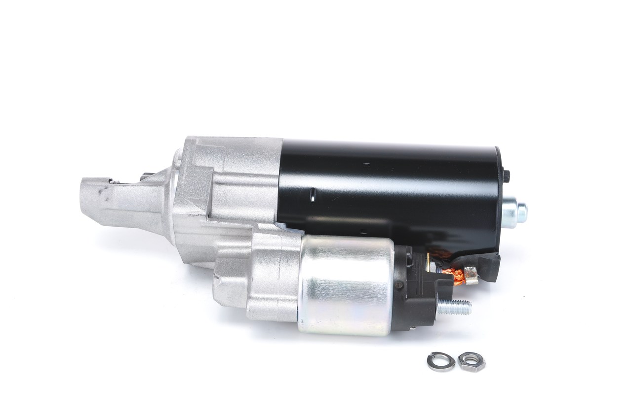 Kupite poceni originalno Zaganjalnik 0 001 115 049, primerljivo z A0061514101 OEM številke, prek spleta