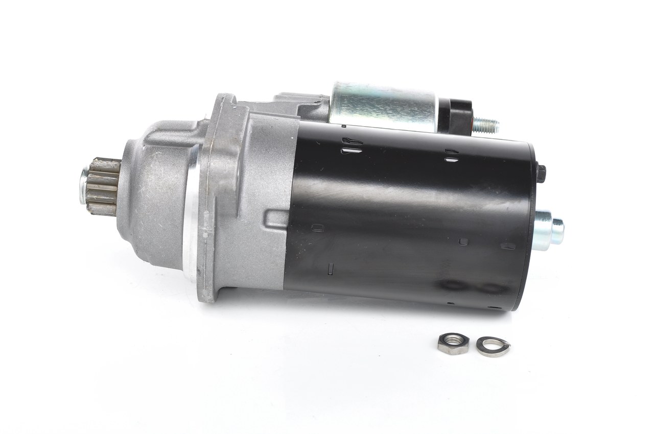 Köp billiga original Startmotor 0 001 121 003 jämförbara med 98660410400 OEM nummer på nätet