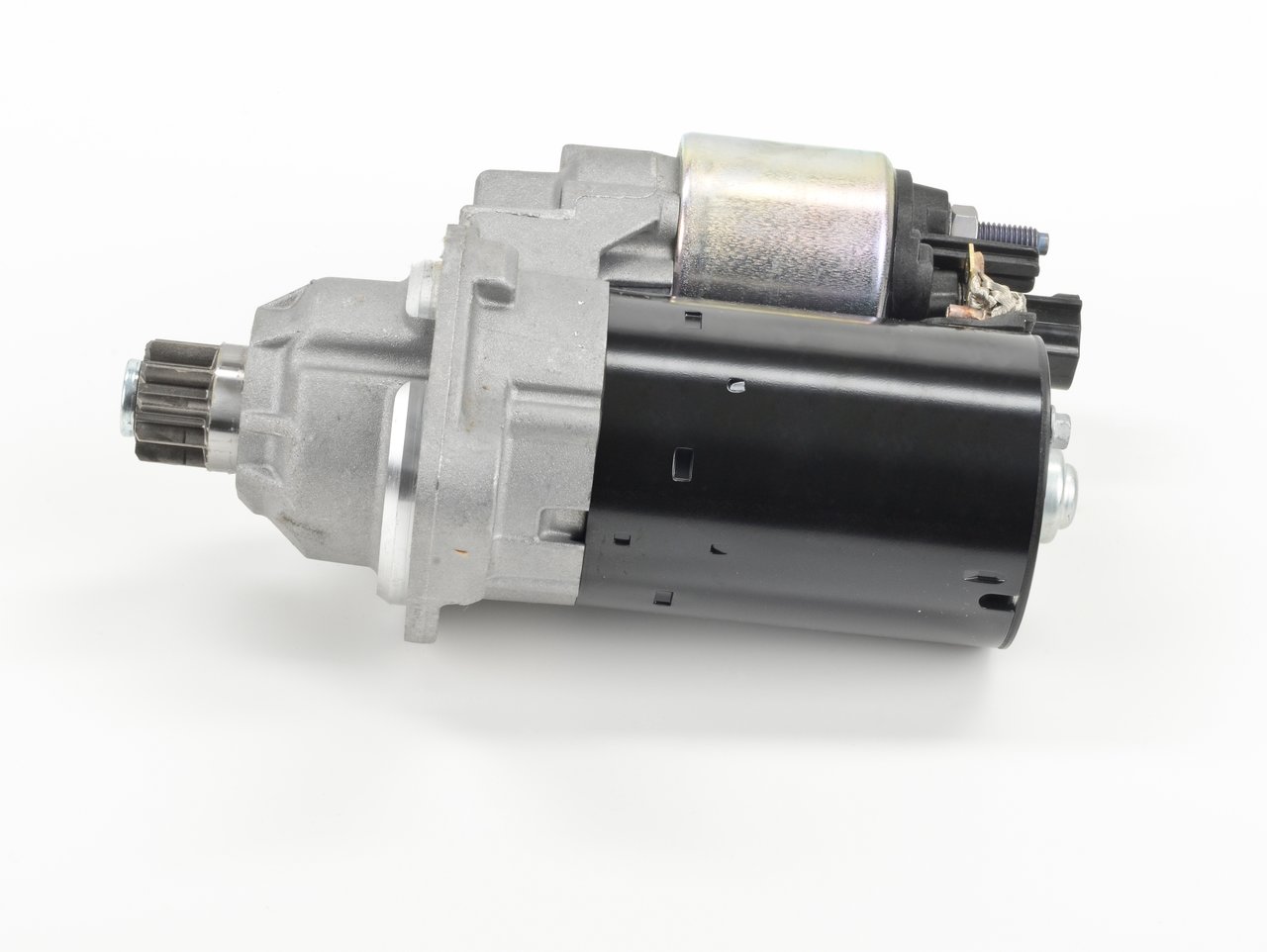 Kupite poceni originalno Zaganjalnik 0 001 121 402, primerljivo z 02M911021B OEM številke, prek spleta
