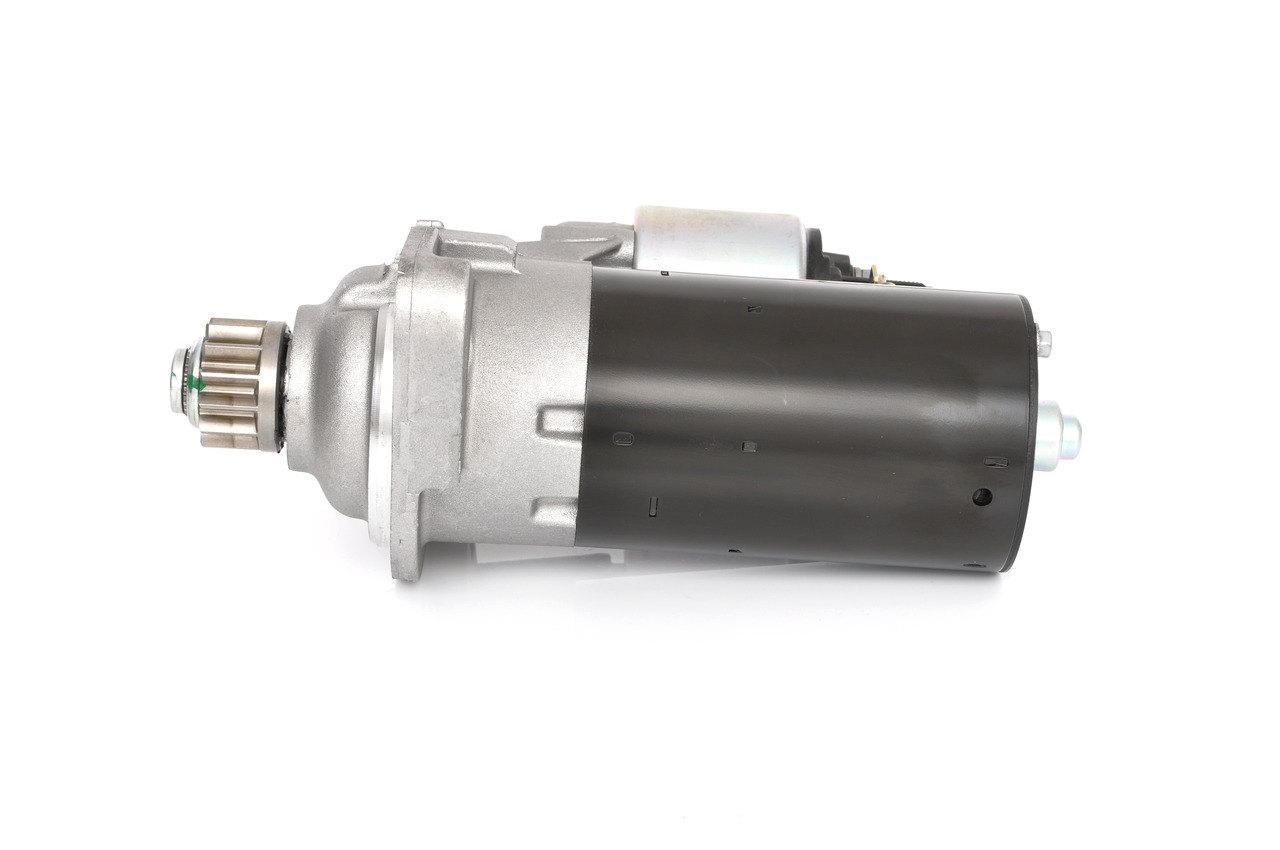 Kupite poceni originalno Zaganjalnik 0 001 142 003, primerljivo z 02Z911023R OEM številke, prek spleta