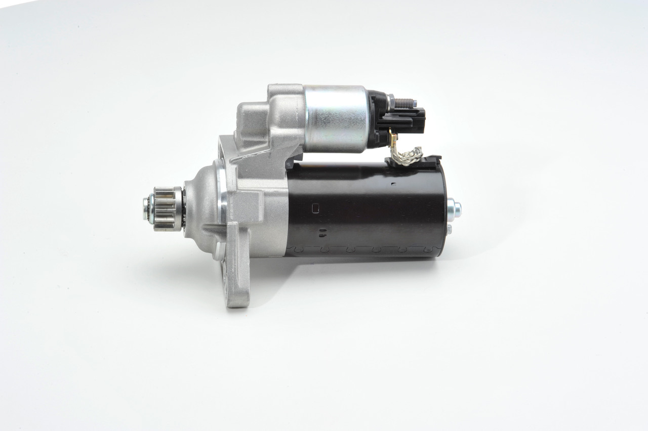 SKODA 1.6 TDI 95 HP Diisel Starter OEM 02Z911021C BOSCH internetist äärmiselt madalate hindadega