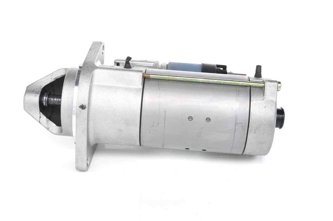 Köp billiga original Startmotor 0 001 230 023 jämförbara med 5801441814 OEM nummer på nätet