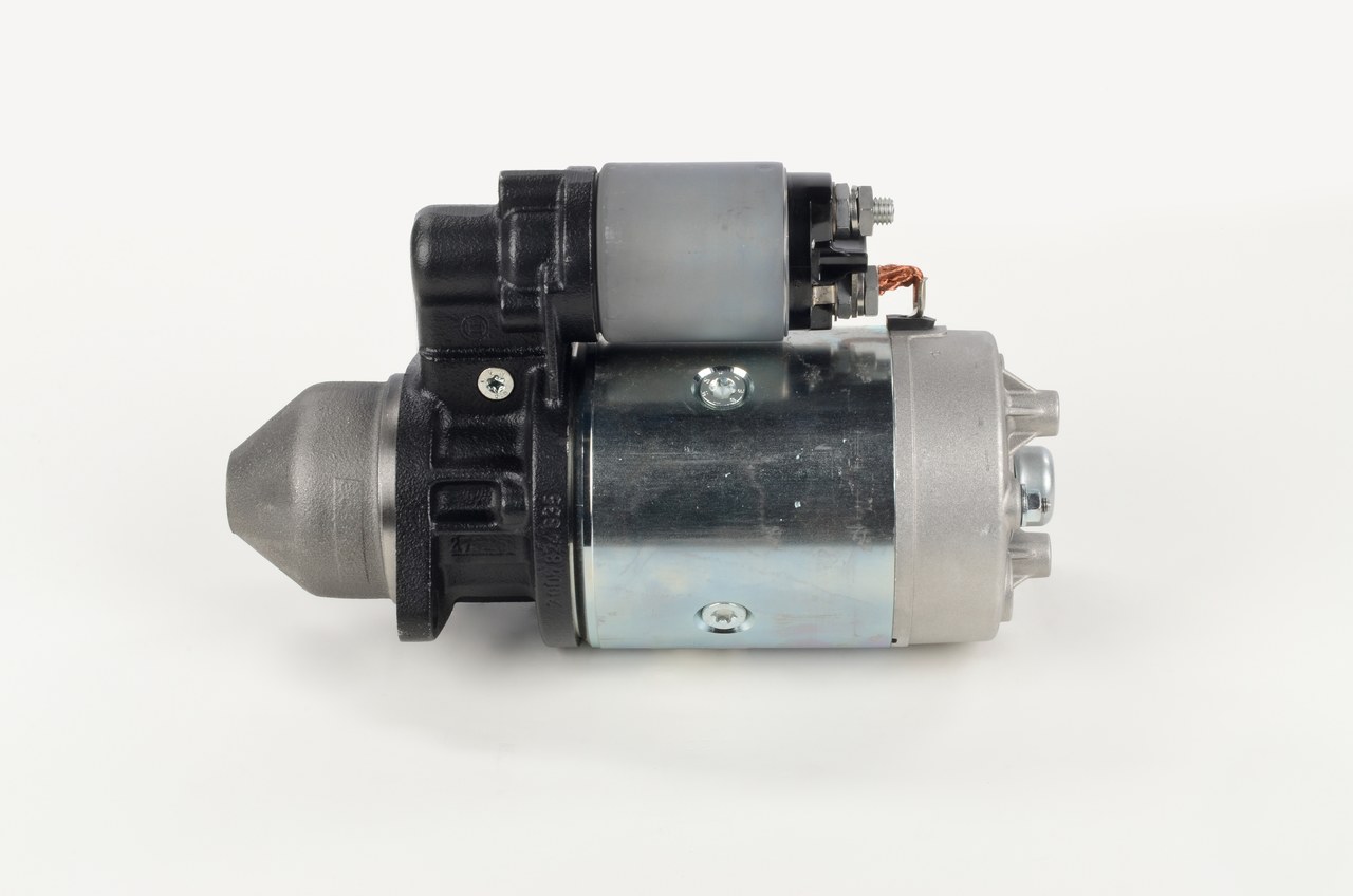 Cumpărați Starter de la BOSCH Număr produs: 0 001 362 046 la prețul de doar 4370,03 lei