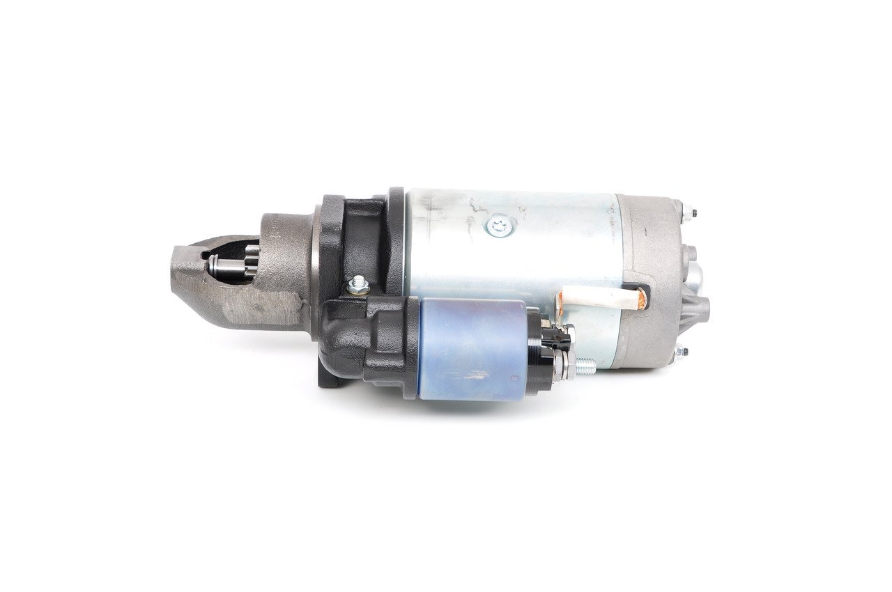 Köp BOSCH Startmotor Produktnummer: 0 001 368 017 till det förmånliga priset av 13498,60 kr