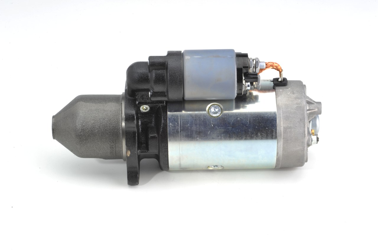 Köp billiga original Startmotor 0 001 368 035 jämförbara med 0031511801 OEM nummer på nätet