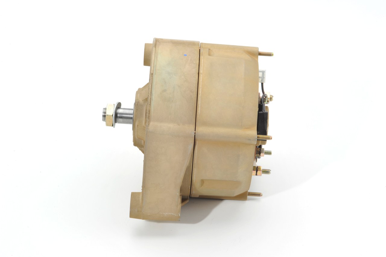 Köp billiga original Generator 0 120 468 114 jämförbara med 9001089862 OEM nummer på nätet
