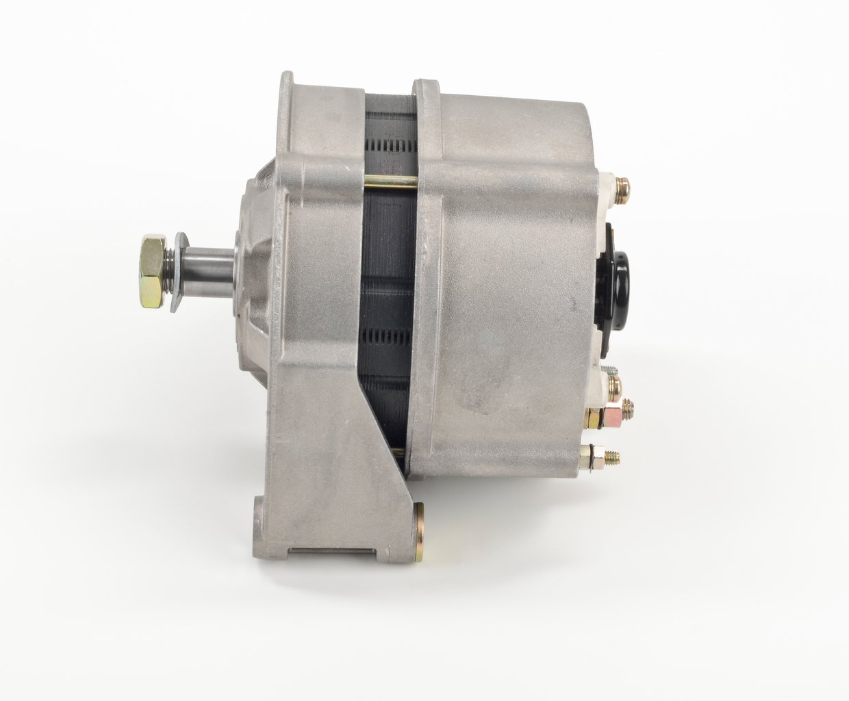 Cumpărați Alternator de la BOSCH Număr produs: 0 120 484 001 la prețul de doar 5045,84 lei