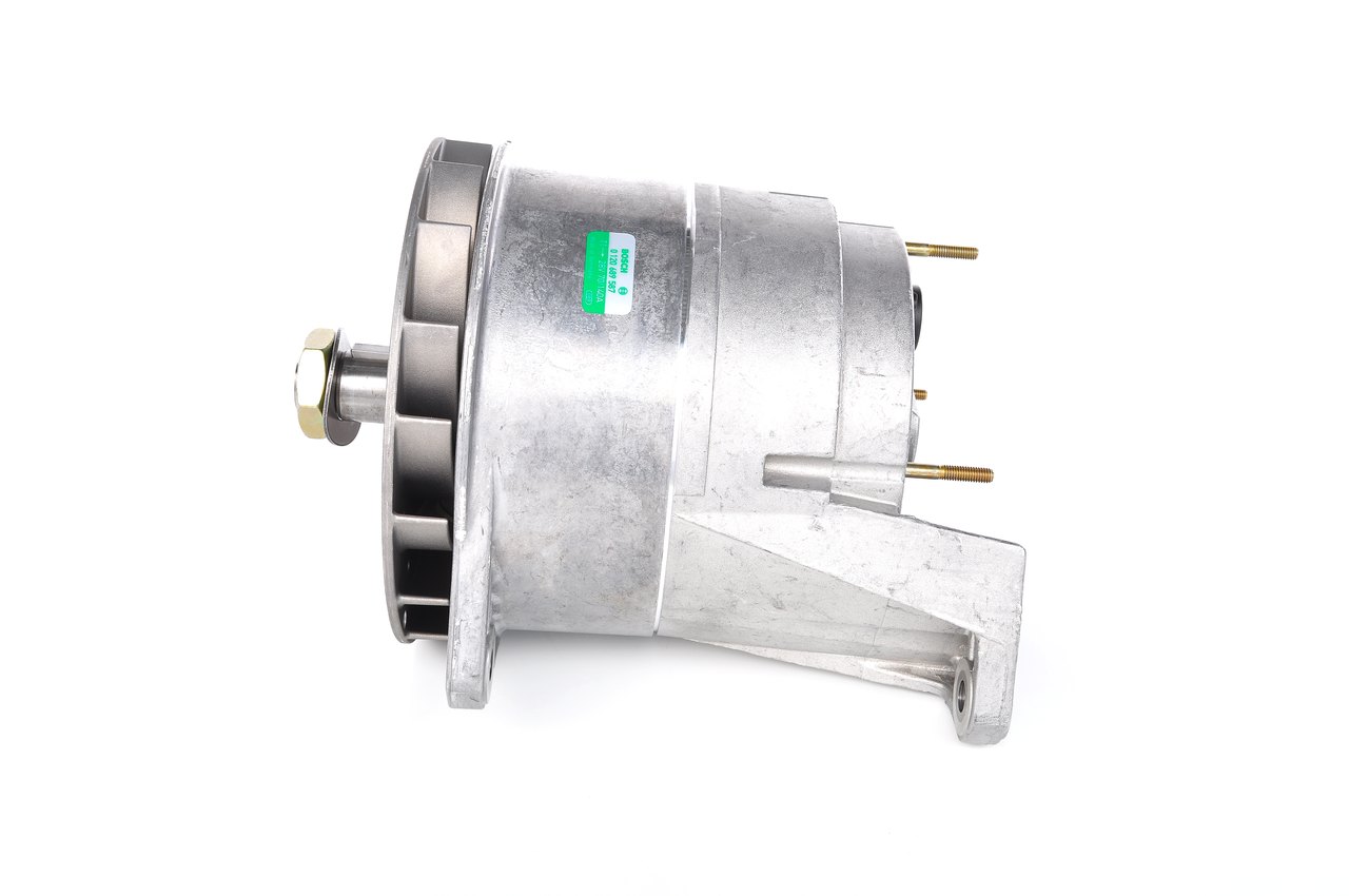 Cumpărați Alternator de la BOSCH Număr produs: 0 120 689 587 la prețul de doar 9415,98 lei