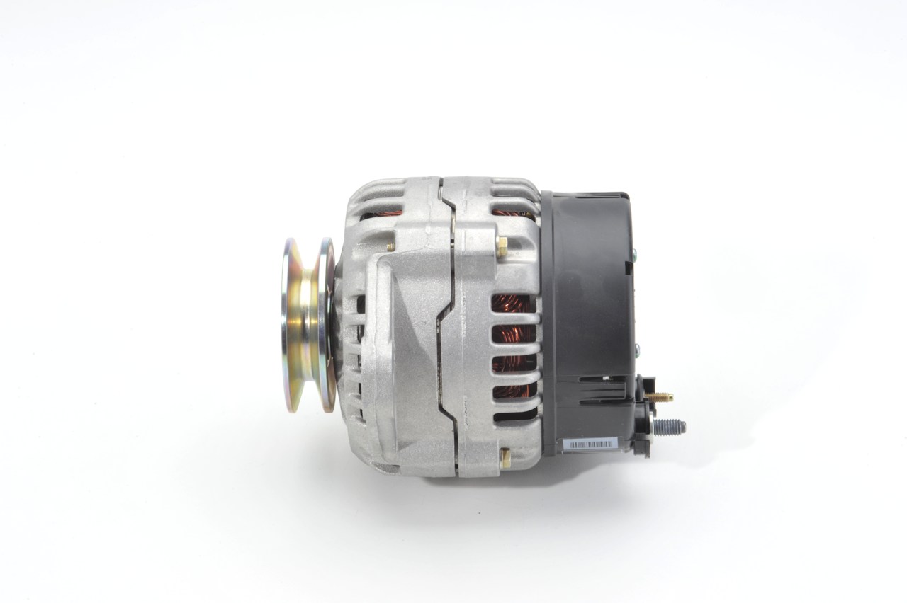 Köp billiga original Generator 0 123 310 052 jämförbara med 2310069T60 OEM nummer på nätet