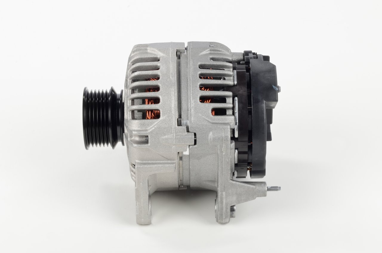 Iegādājieties lēti oriģinālo Ģenerators 0 124 315 003 comparable with 030903023H OEM numbers online