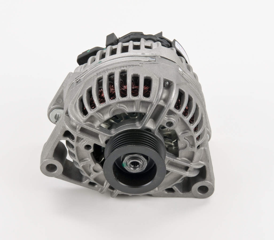Köp billiga original Generator 0 124 525 018 jämförbara med 5248794 OEM nummer på nätet