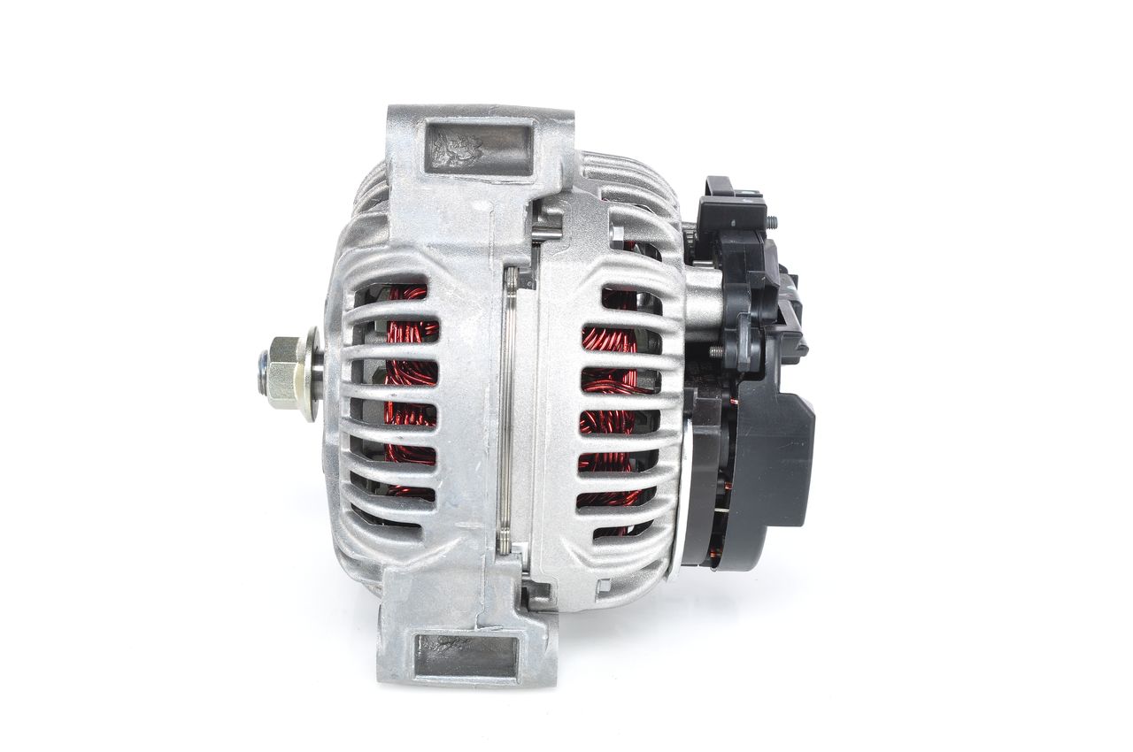 Köp BOSCH Generator Produktnummer: 0 124 615 053 till det förmånliga priset av 9745,81 kr
