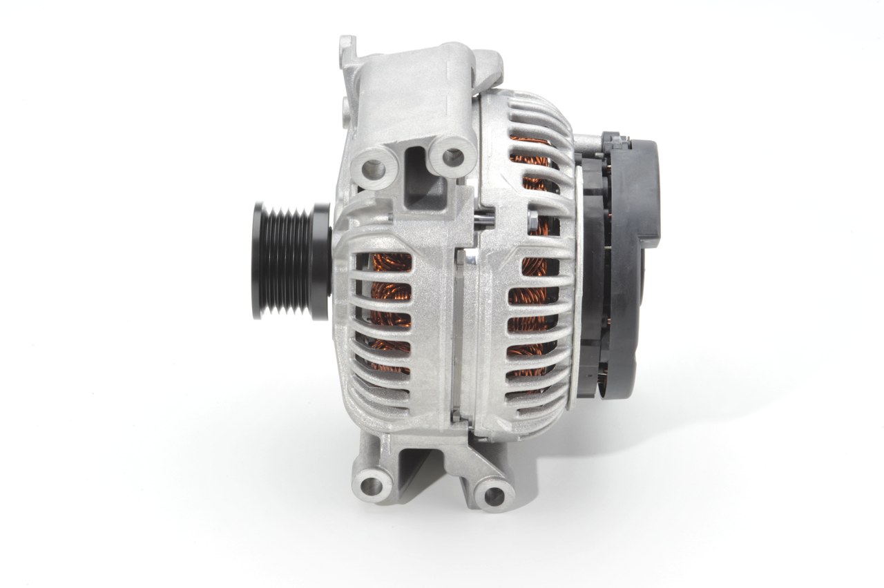 Kupuj online Alternator 0 124 625 002 oryginalne w niskiej cenie, kompatybilne z numerem OEM A012154590280