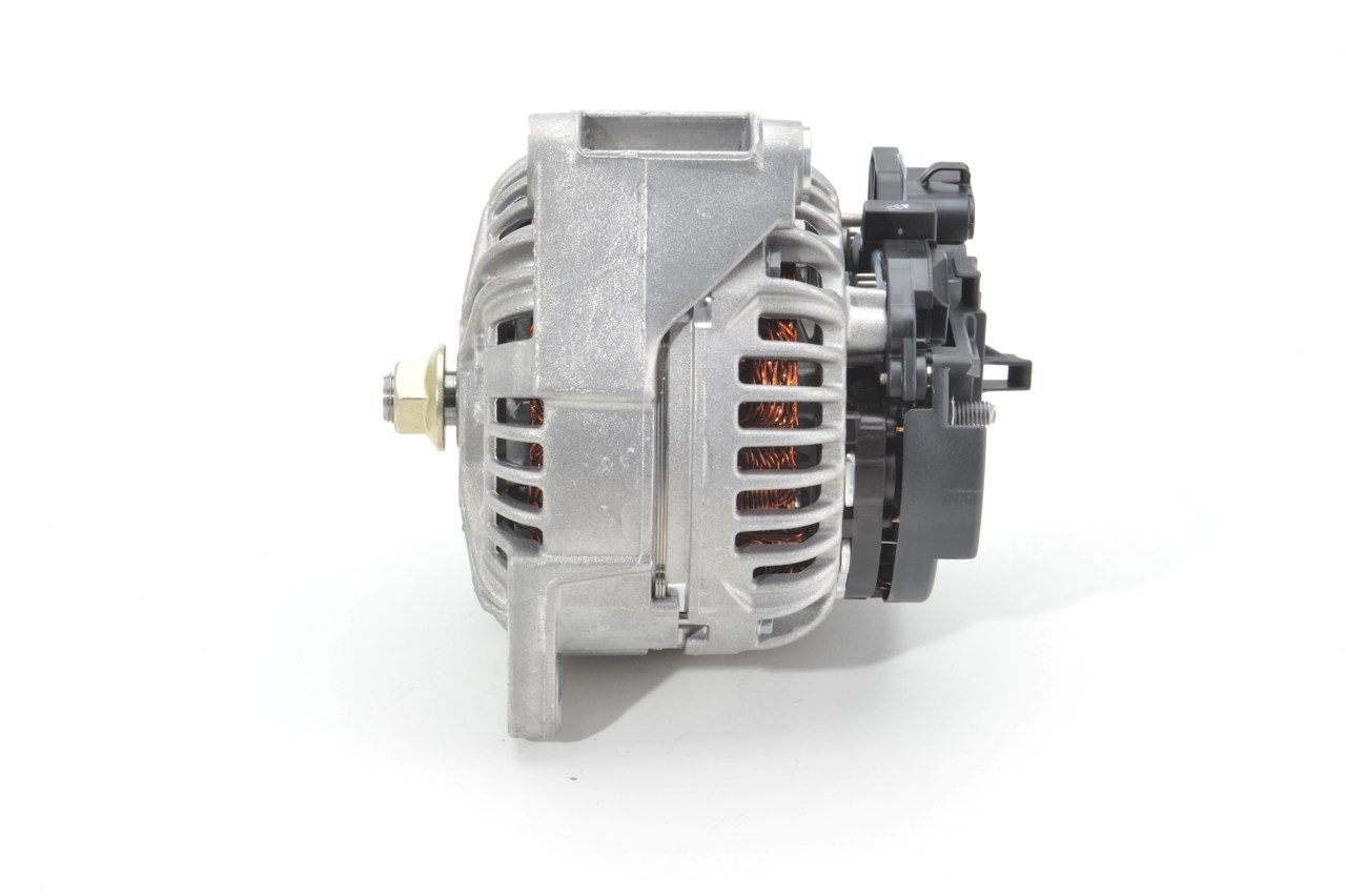 Köp billiga original Generator 0 124 655 011 jämförbara med 51261017259 OEM nummer på nätet