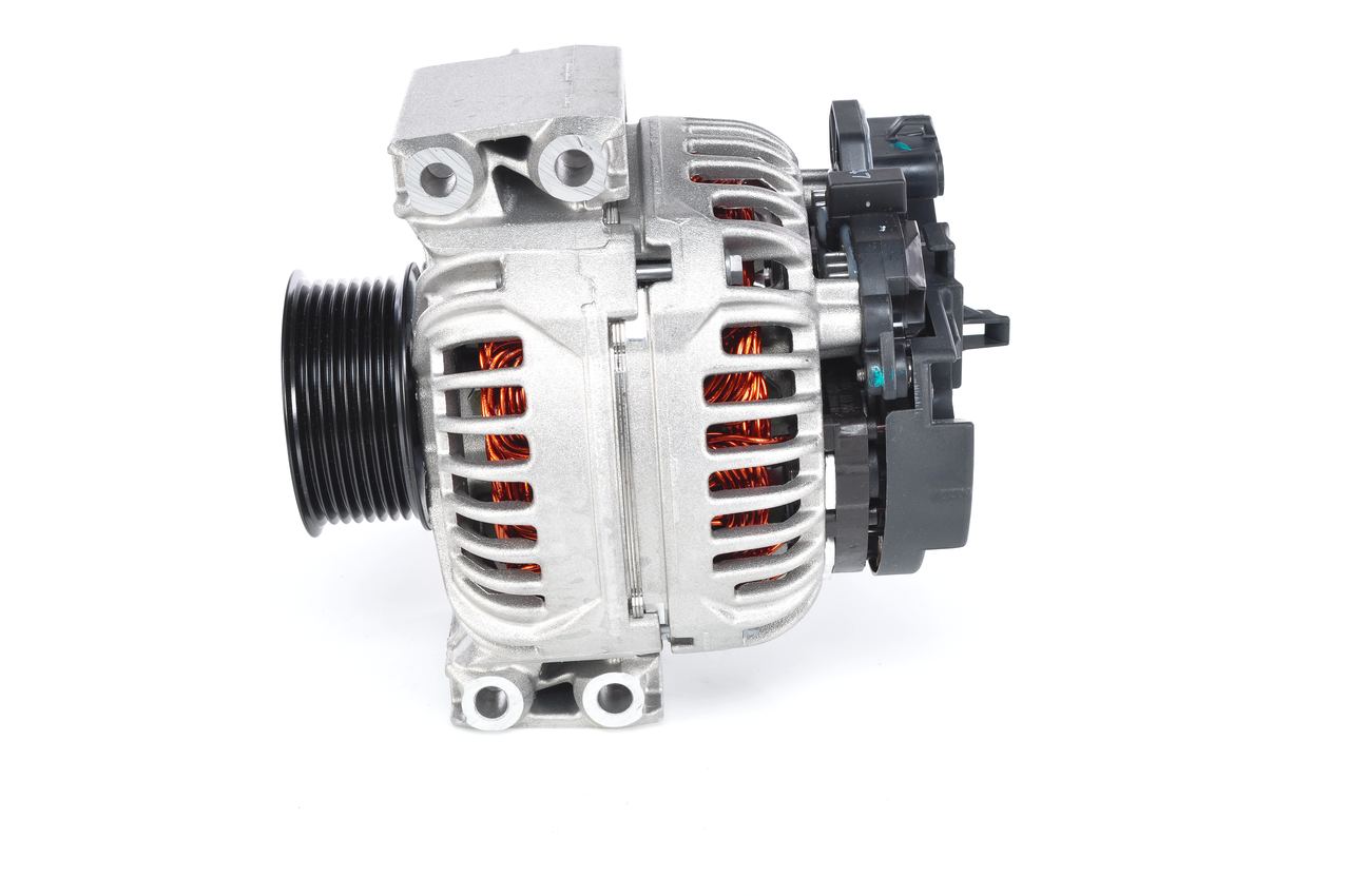 Köp BOSCH Generator Produktnummer: 0 124 655 026 till det förmånliga priset av 9631,47 kr
