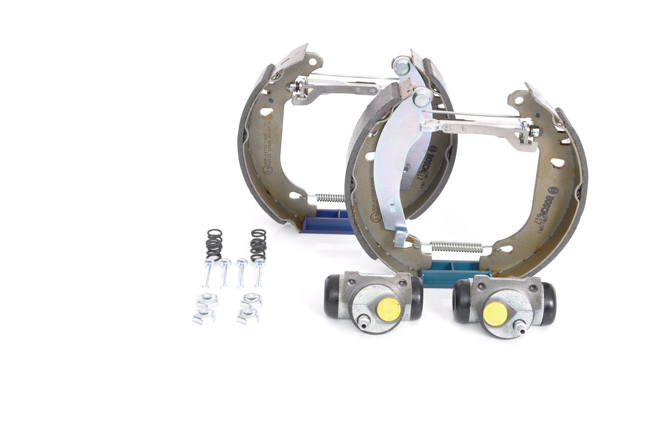 Kupte si BOSCH Souprava brzd, bubnova brzda Číslo produktu: 0 204 114 201 za nízkou cenu 1775,42 Kč
