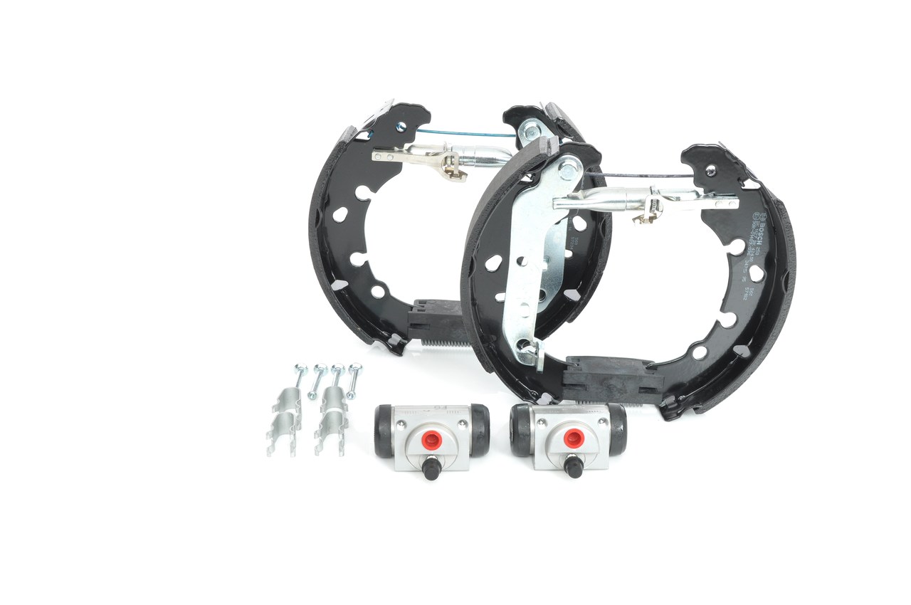 Cumpărați Set frana, frana tambur de la BOSCH Număr produs: 0 204 114 625 la prețul de doar 550,13 lei