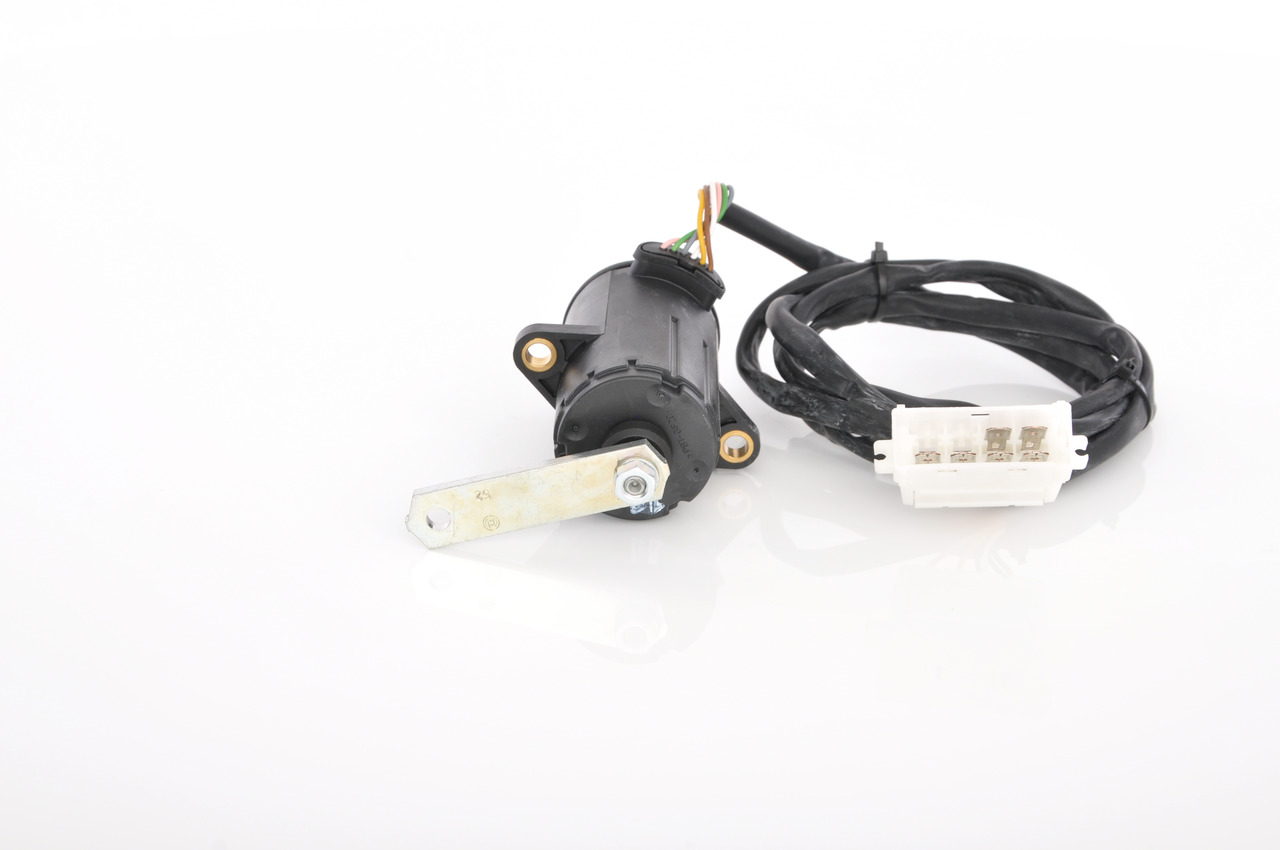 Cumpărați online Senzor, pedala acceleratie 0 206 001 011 original/ă și la un preț mic, compatibil/ă cu nr. OEM 04199457
