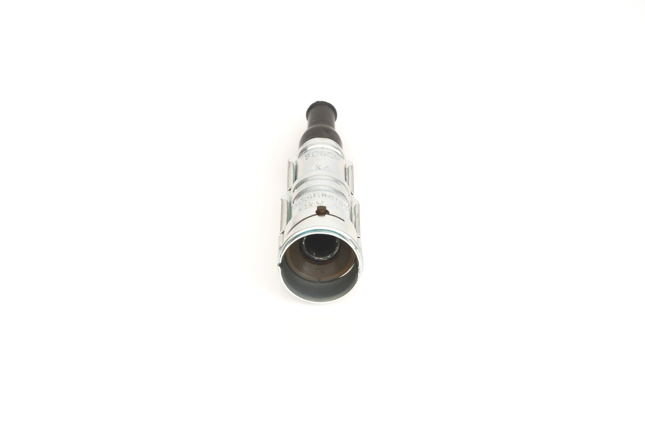 OE AUDI 100 1981 Pistik, süüteküünal 0001563410, 0001564910, 0001565210 pärit BOSCH