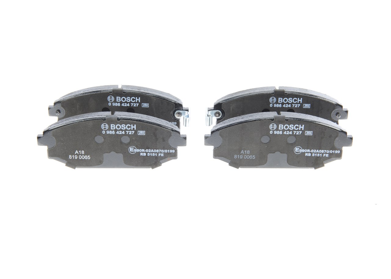 OE MITSUBISHI GALLOPER Piduriklotsid 5810138A40, 58101M1A00, S2000100 firmalt BOSCH - alandatud hindadega