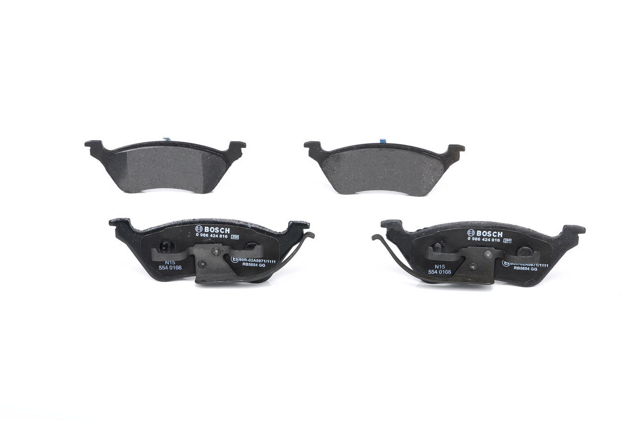 Ostke BOSCH Piduriklotsid Toode nr.: 0 986 424 816 madala hinnaga 38,85 €
