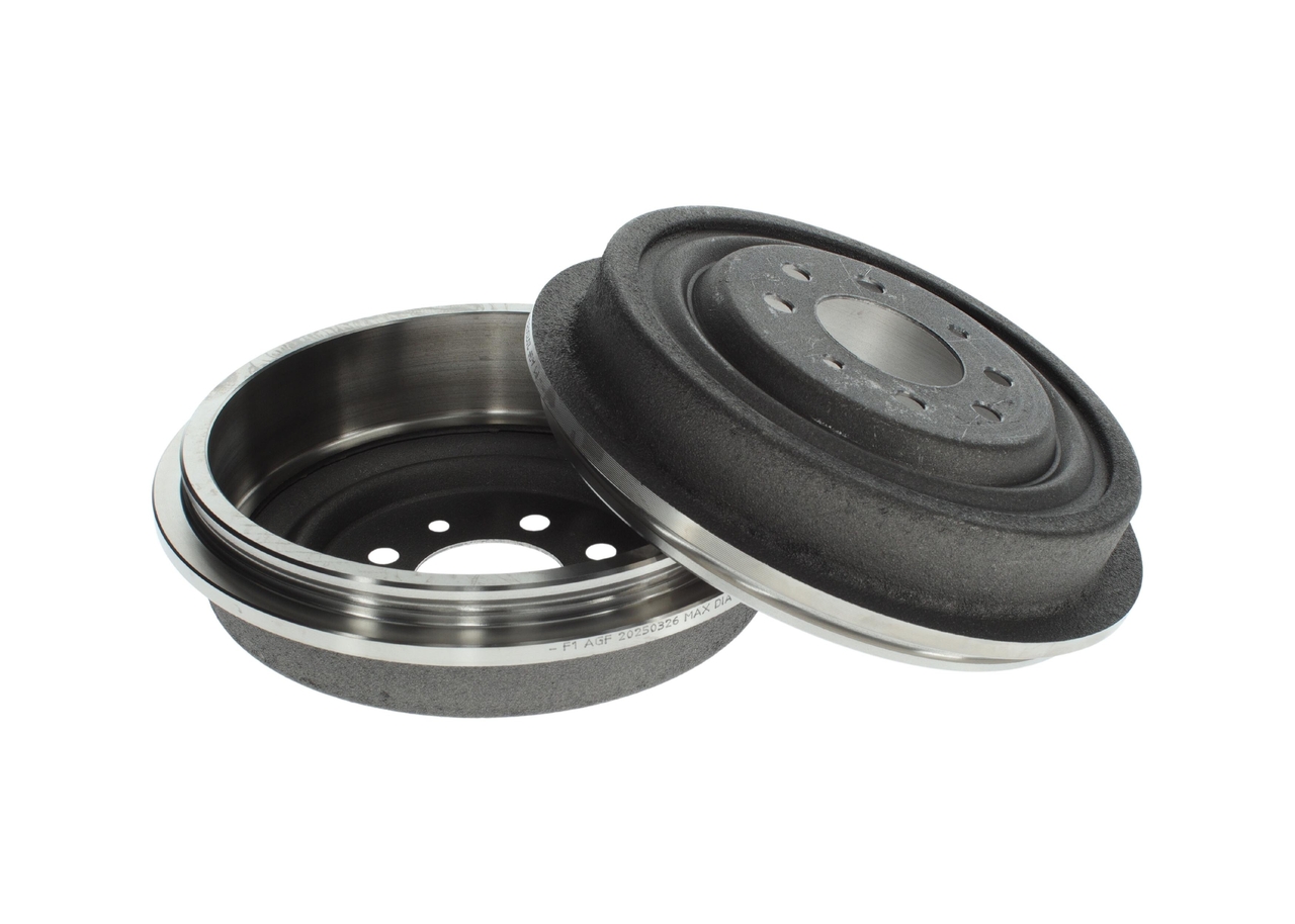 Tambours de frein RENAULT MEGANE 2022 0986477067 de BOSCH