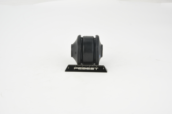 OE Tuleja wahacza MITSUBISHI PAJERO JUNIOR 1995 561256A00A, MB339155, MR223791 od FEBEST