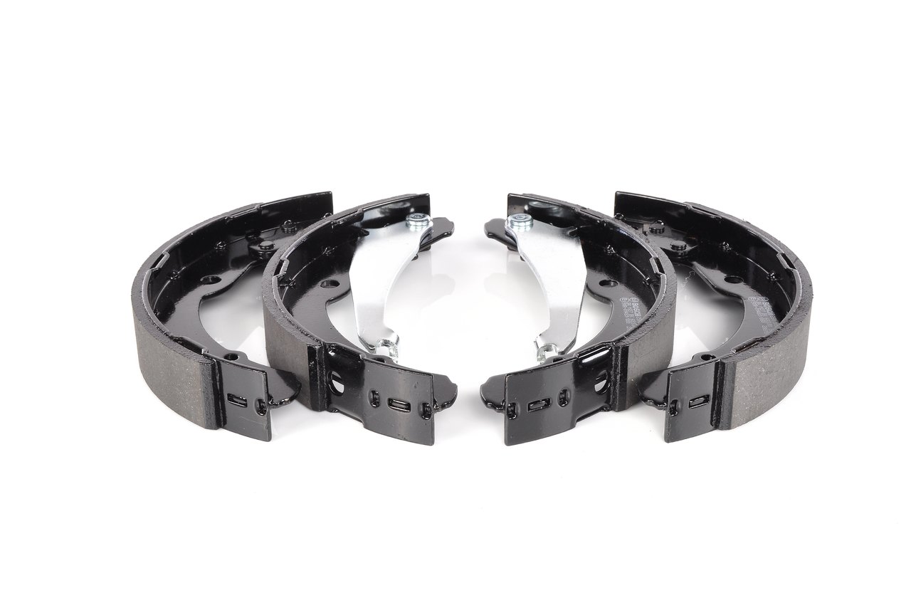 Pirkt BOSCH Bremžu loku komplekts Preces Nr.: 0 986 487 555 pie zemu cenu 35,38 €