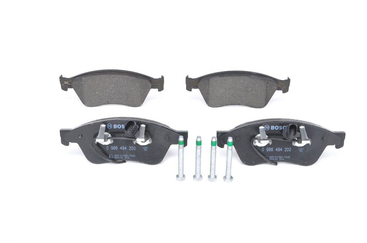 OE Destičky VW PHAETON 2010 4D0698151AB, 4E0698151, 4E0698151A z BOSCH