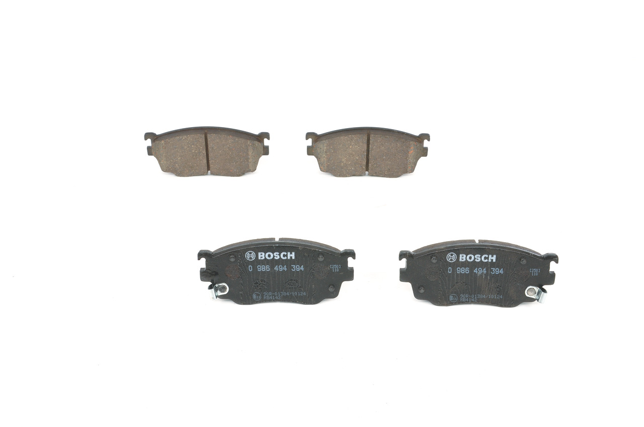Köp billiga original Bromsbelägg 0 986 494 394 jämförbara med G1YN3328ZA OEM nummer på nätet