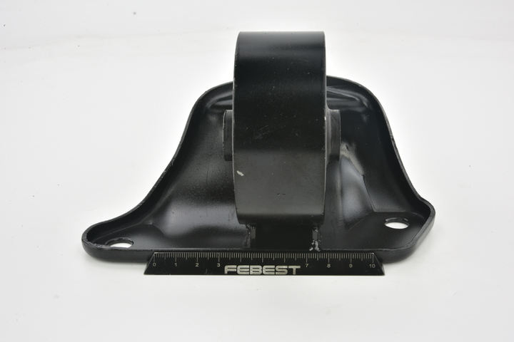 OE MITSUBISHI SPACE WAGON 1993 Mootorikinnitus MR316642, MB691238, MB691490 pärit FEBEST