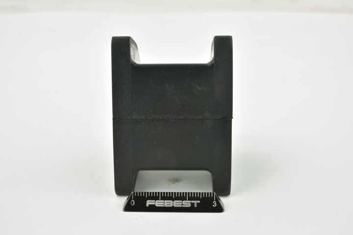 OEM Stabilisatorstang rubber MITSUBISHI 3.5 V6 GDI 203 PK Benzine MR418547 van FEBEST online aan verbazingwekkende prijzen