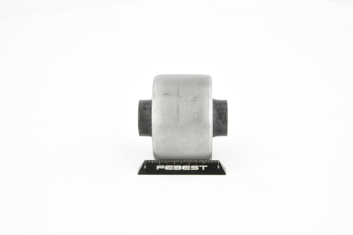OEM Bucșe punte spate NISSAN Sunny combi (VB10) 1970 555014M400, 555014M500, 555015M000 FEBEST