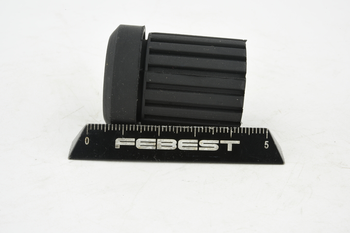 Cumpărați online Bucsa arc foi NSB-C23R original/ă și la un preț mic, compatibil/ă cu nr. OEM 550467C903
