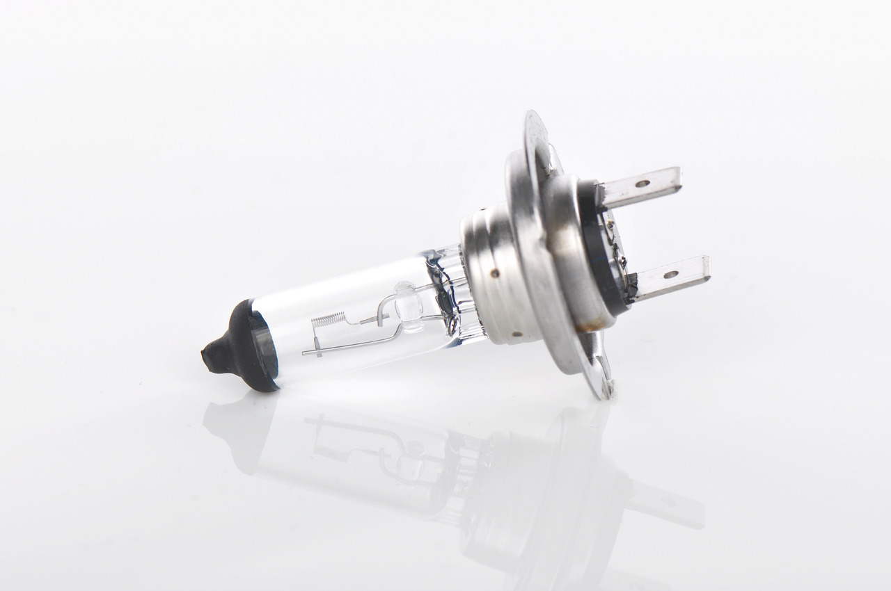 Compre BOSCH Lámpara, faro de carretera Número de producto: 1 987 302 079 a bajo precio de 8,49 €
