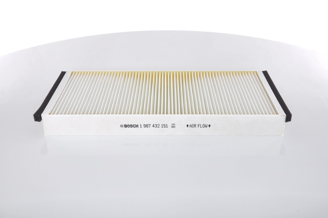 Köp BOSCH Kupéfilter Produktnummer: 1 987 432 151 till det förmånliga priset av 176,06 kr