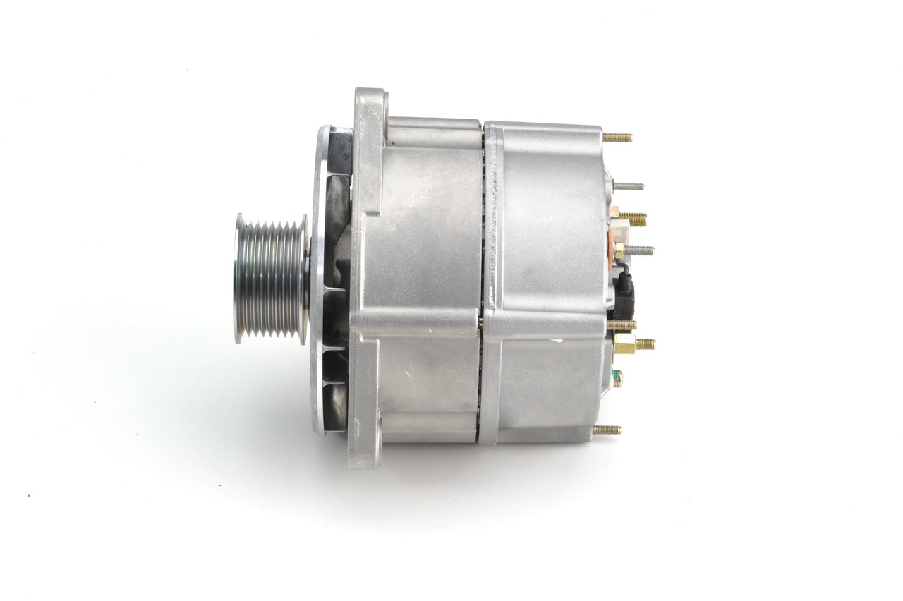 Ostke odavaid originaale Generaator 6 033 GB3 010 mis on võrreldavad A010154890280 OEM numbritega internetis