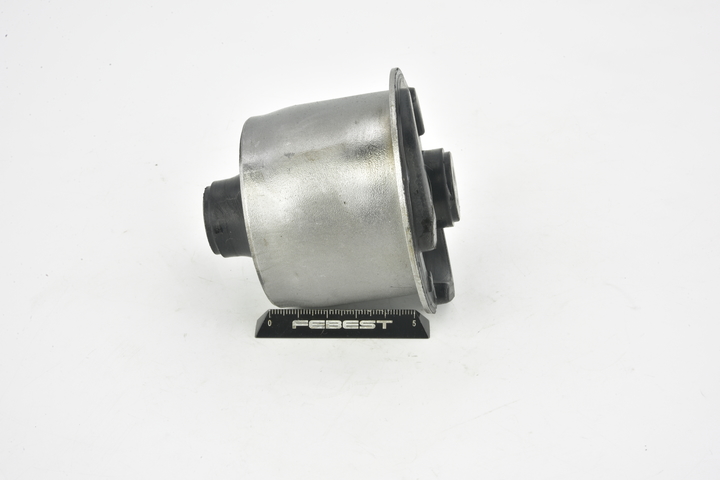 OEM Bucșe spate Toyota Verso-S 120D 2016 4211052331, 4211052332, 487250D070 FEBEST