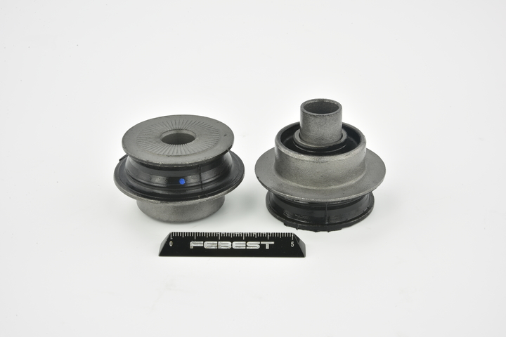 OEM Bucse bascula Lexus IS 3 2014 4862030300, 4864030300, 4807630030 FEBEST