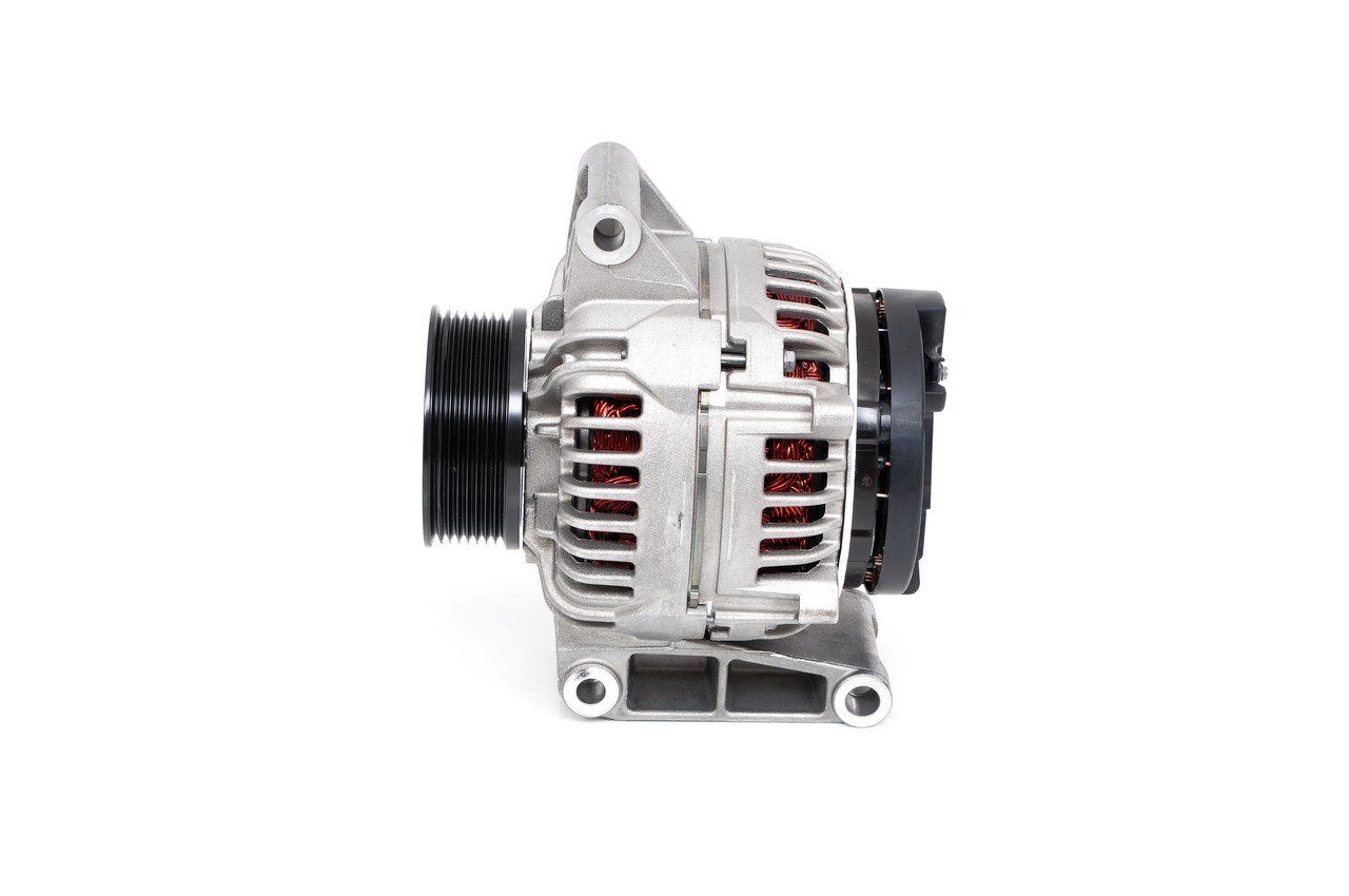 Köp BOSCH Generator Produktnummer: 0 124 655 615 till det förmånliga priset av 5264,48 kr