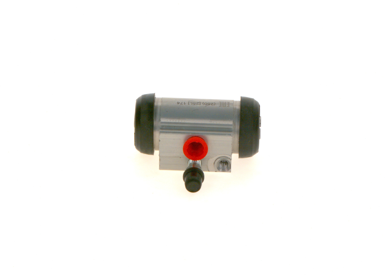 OE Bremsecylinder FORD ECOSPORT 2020 1782880, CN152261BA, CN152261BA fra BOSCH