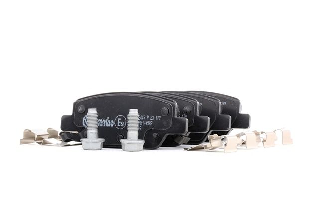 Köp billiga original Bromsbelägg P 23 179 jämförbara med 77367717 OEM nummer på nätet