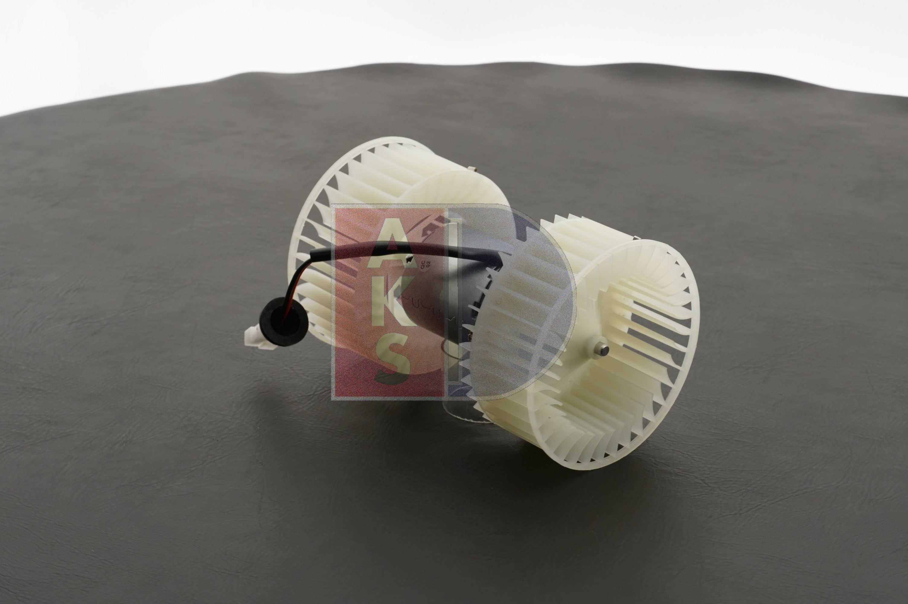Ventilator-posamezni deli IVECO v originalni kakovosti 42538757, 42553954, 504085835 od AKS DASIS