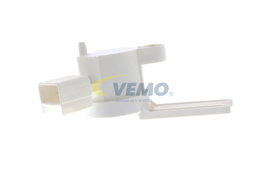 OEM Brake Light Switch CHEVROLET 1.6 D 136 HP Diesel 1239111 from VEMO online at great prices