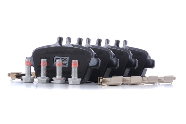 Compre Juego de pastillas de freno 13046027862N-SET-MS original asequible comparable con números OEM online A0064202320
