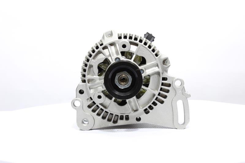 Iegādājieties lēti oriģinālo Ģenerators 10441863 comparable with 030903023C OEM numbers online