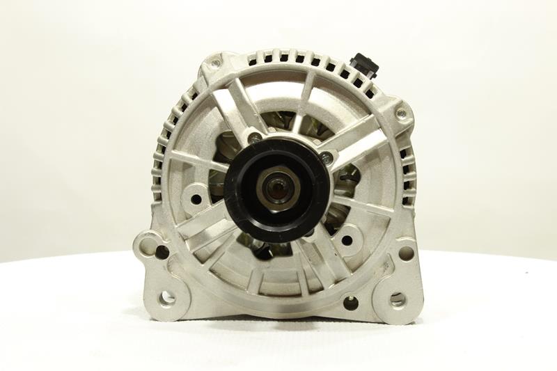Bestel originele Dynamo / Alternator 10443223 voordelig online, te vergelijken met 021903025C OEM-nummers