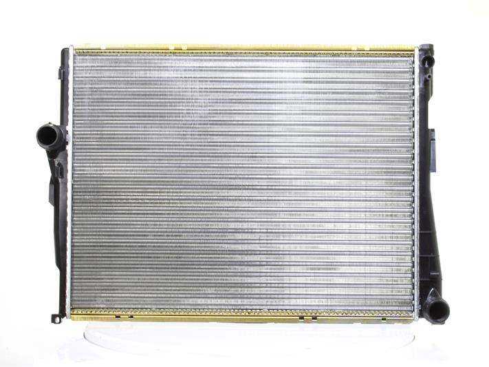 Compre Radiador, refrigeración del motor 10530448 original asequible comparable con números OEM online 9071517